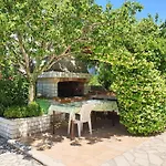Appartamento Devcic By Interhome